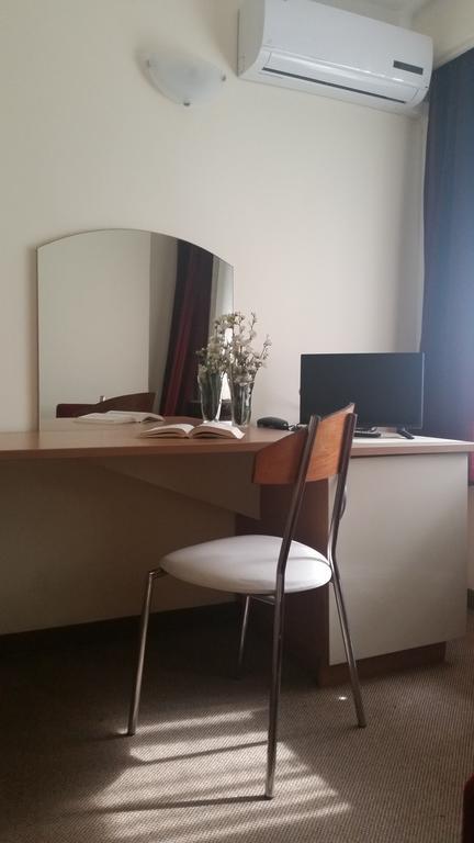 Hotel Of Bulgarian Academy Of Sciences 2*